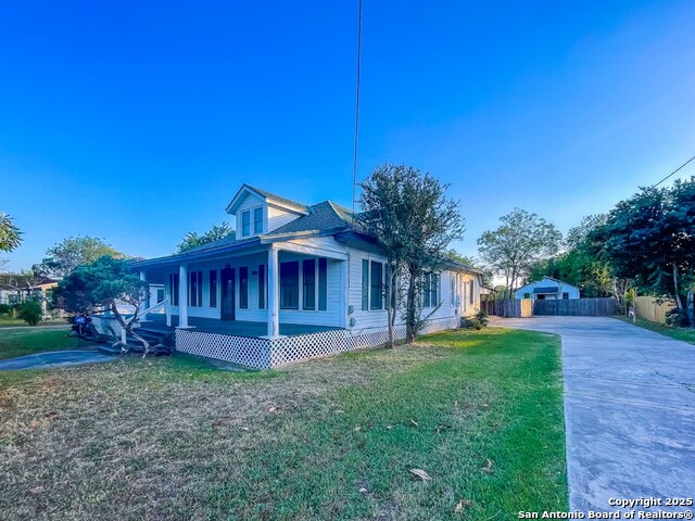 Image 4 of 45 For 911 Madison Ave N