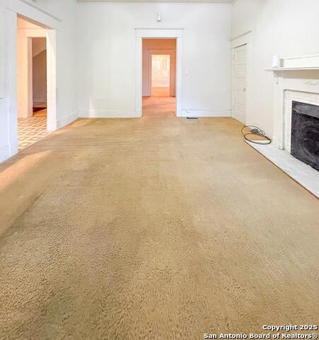 Image 9 of 45 For 911 Madison Ave N