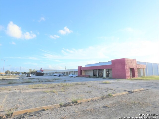 Image 4 of 6 For 1703 Hwy 181 Bypass Rd N