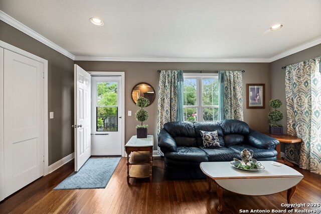 Image 32 of 75 For 1001 Adams St. N