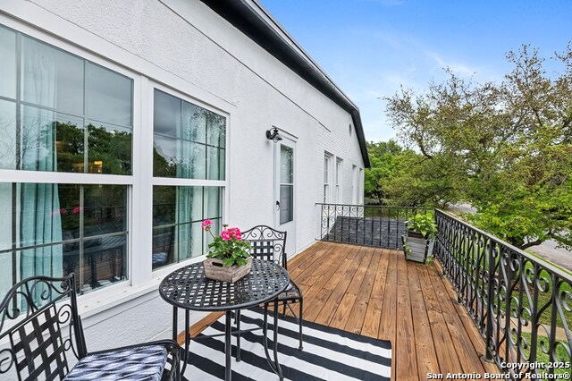 Image 34 of 75 For 1001 Adams St. N