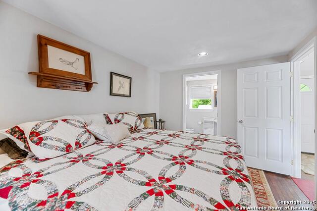 Image 60 of 75 For 1001 Adams St. N