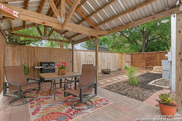 Image 68 of 75 For 1001 Adams St. N