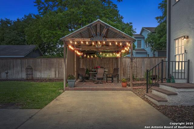 Image 73 of 75 For 1001 Adams St. N