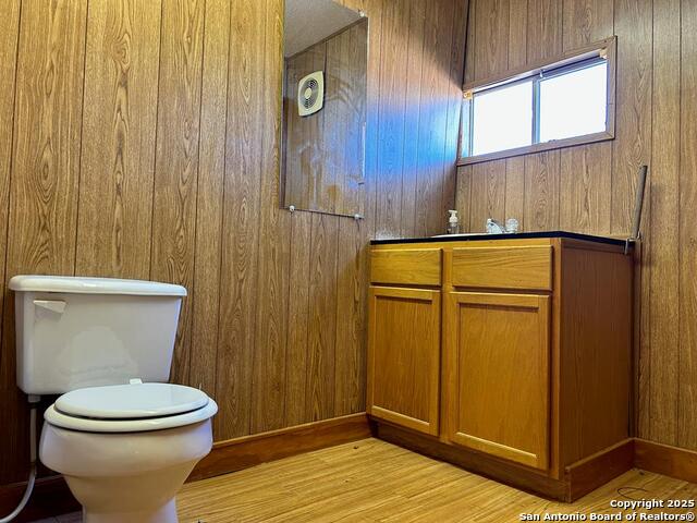 Image 27 of 34 For 6542 Cr 152