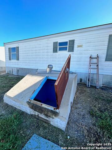 Image 8 of 34 For 6542 Cr 152