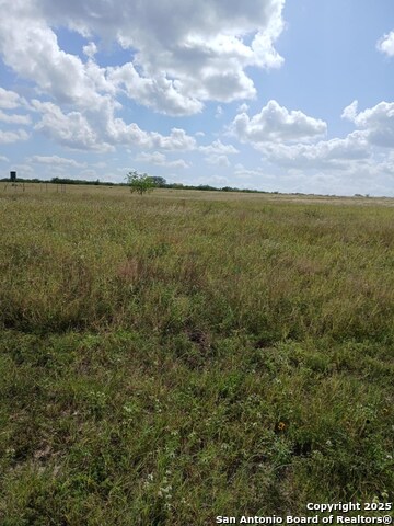 Listing photo id 7 for 1121 Colony Drive