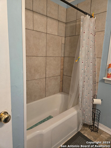 Image 12 of 26 For 464 Cr 613