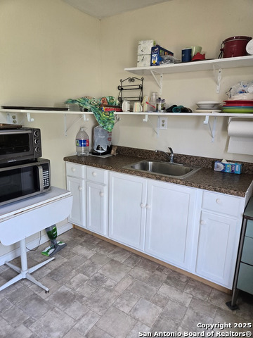 Image 16 of 26 For 464 Cr 613