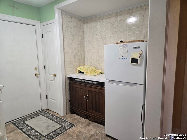 Image 5 of 26 For 464 Cr 613