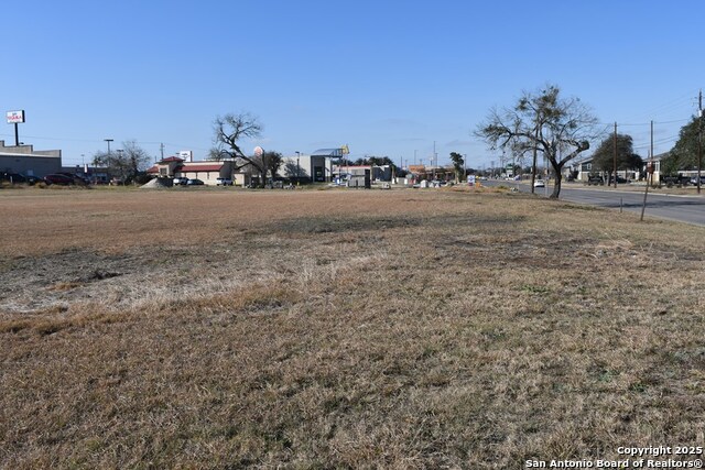 Image 2 of 6 For 2000 Blk Adams N