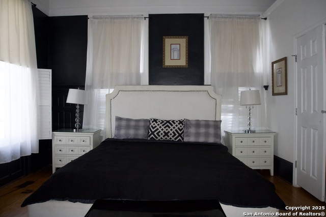 Image 13 of 42 For 421 Howard St.