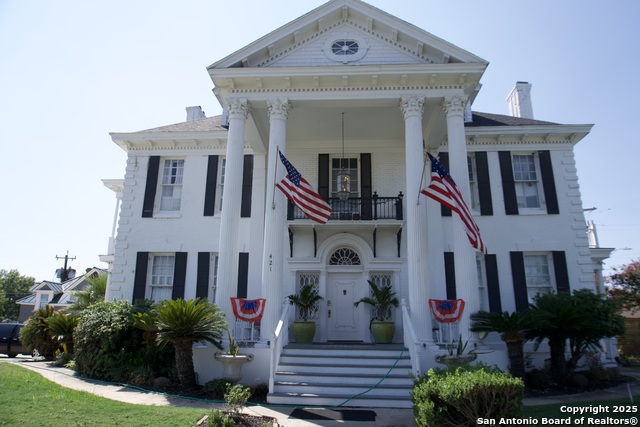 Image 7 of 42 For 421 Howard St.