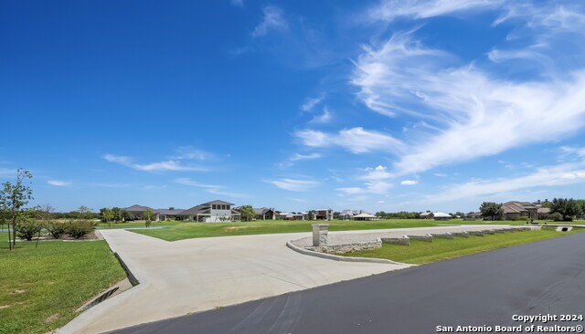 Image 29 of 34 For 108 Lakeside Cv