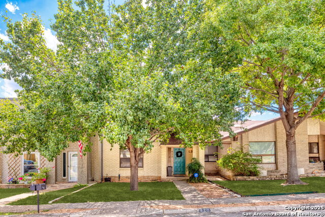 Details for 420 Amistad  , Universal City, TX 78148