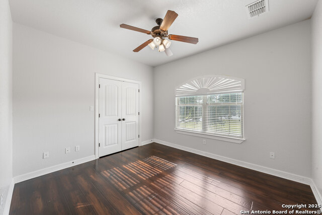 Image 23 of 37 For 169 Abrego Lake