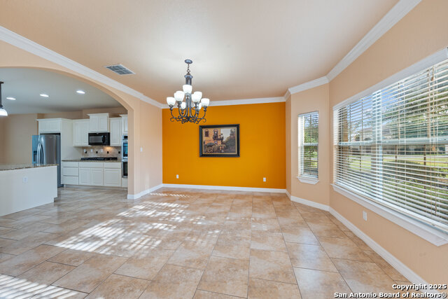 Image 7 of 37 For 169 Abrego Lake