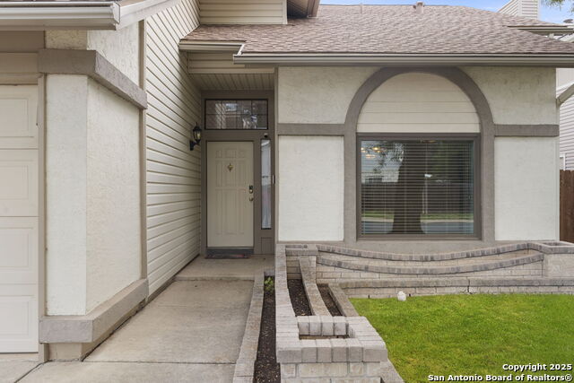 Listing photo id 0 for 9038 Deer Park