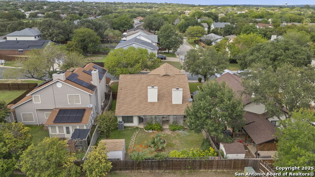 Listing photo id 36 for 9038 Deer Park