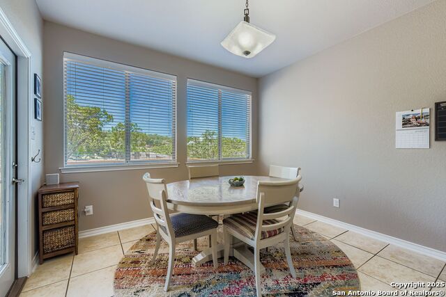 Image 10 of 28 For 23427 Woodlawn Ridge