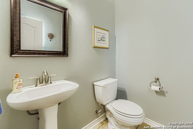 Image 18 of 28 For 23427 Woodlawn Ridge