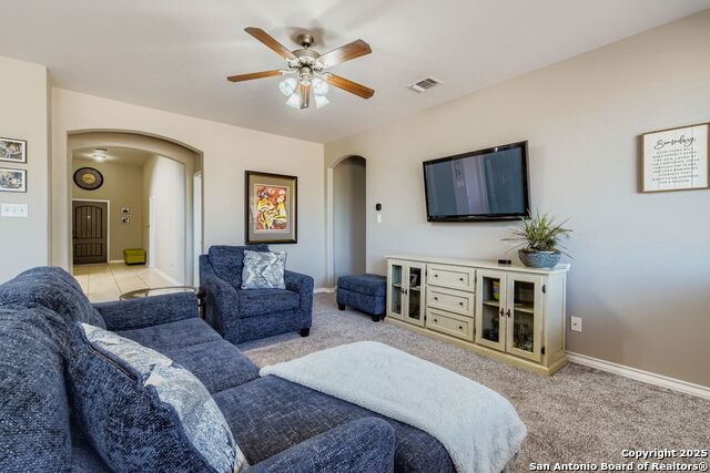 Image 5 of 28 For 23427 Woodlawn Ridge