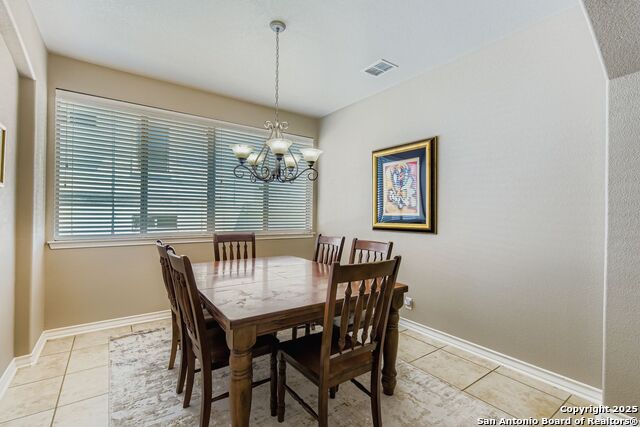 Image 6 of 28 For 23427 Woodlawn Ridge