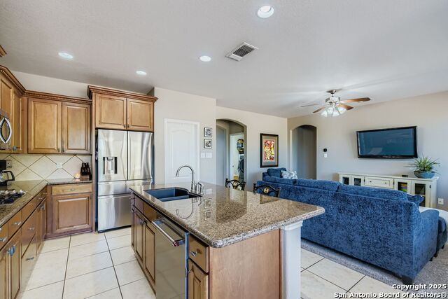 Image 8 of 28 For 23427 Woodlawn Ridge
