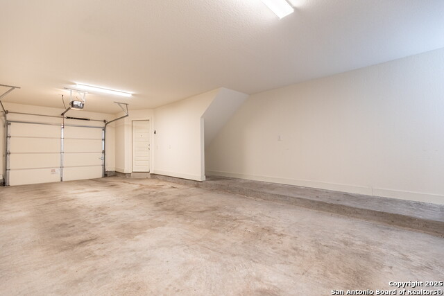 Image 25 of 30 For 303 Cypress Unit 701