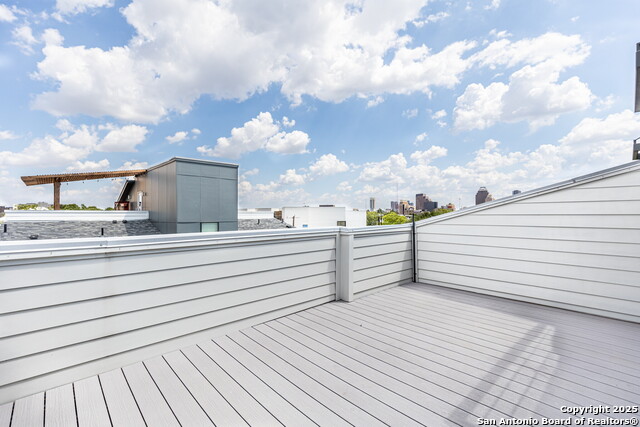 Image 27 of 30 For 303 Cypress Unit 701