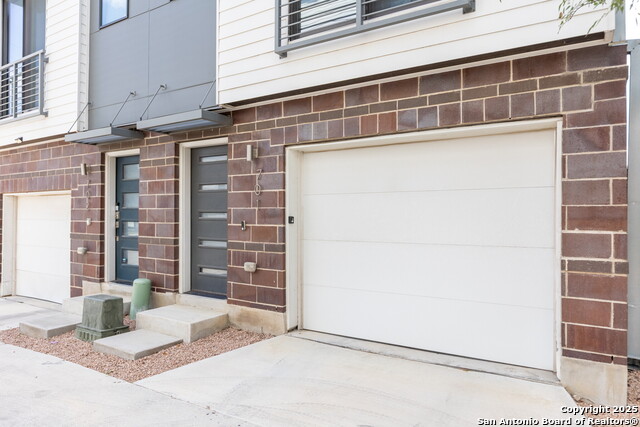 Image 3 of 30 For 303 Cypress Unit 701