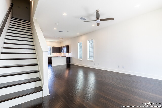 Image 8 of 30 For 303 Cypress Unit 701