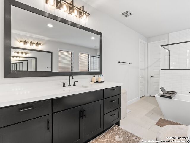 Image 19 of 44 For 10012 Rebecca Place