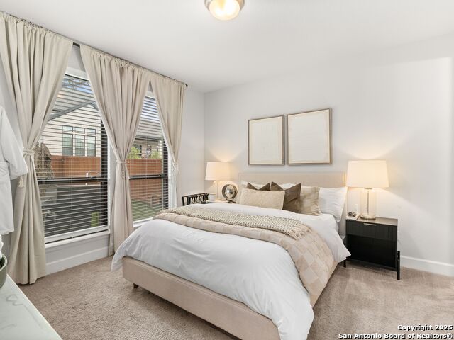 Image 21 of 44 For 10012 Rebecca Place