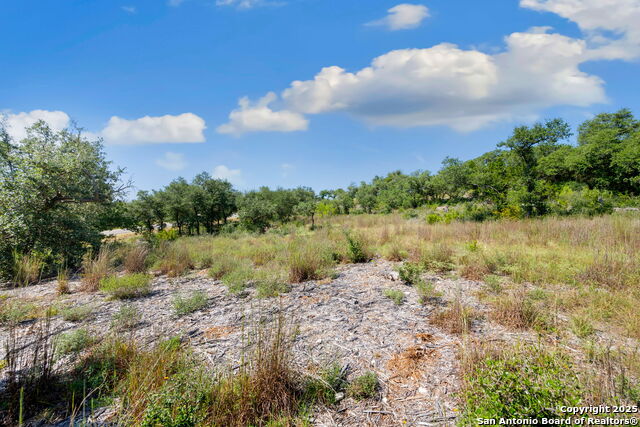 Image 10 of 17 For 840 Earle Oak