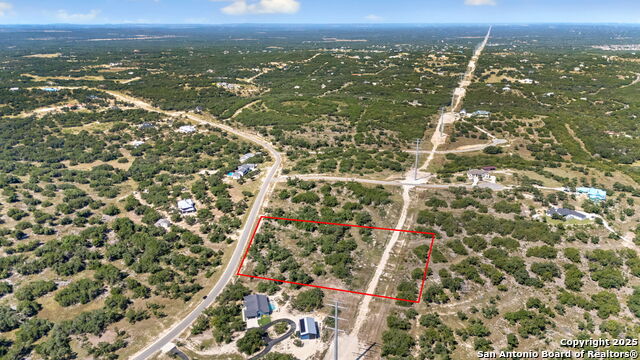 Image 8 of 17 For 840 Earle Oak