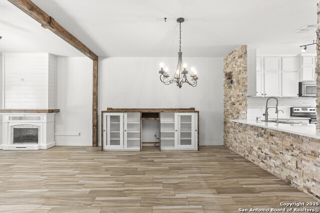 Image 4 of 40 For 7315 Turnbow