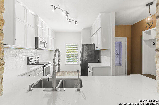 Image 8 of 40 For 7315 Turnbow