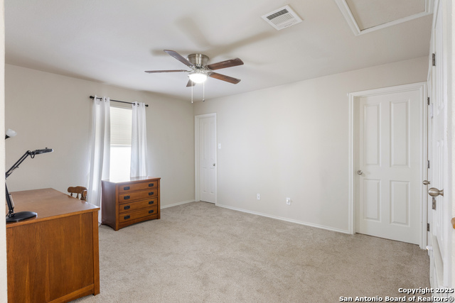 Listing photo id 23 for 938 Magnolia