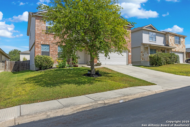 Listing photo id 1 for 938 Magnolia