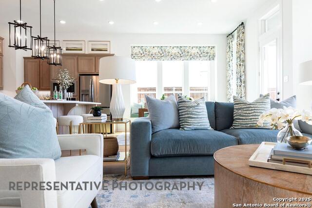 Listing photo id 19 for 288 White Oak