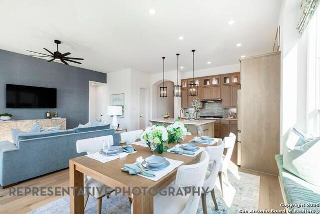 Listing photo id 42 for 288 White Oak