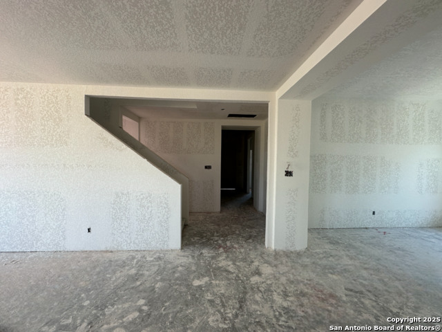 Image 10 of 34 For 171 Heidi Hill