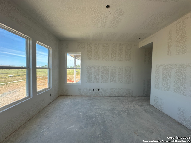 Image 11 of 34 For 171 Heidi Hill