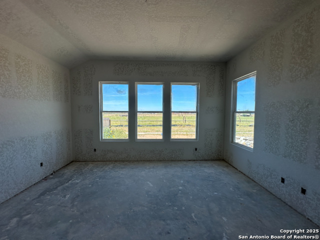 Image 12 of 34 For 171 Heidi Hill