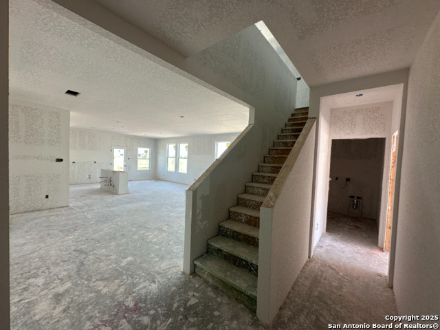 Image 22 of 34 For 171 Heidi Hill