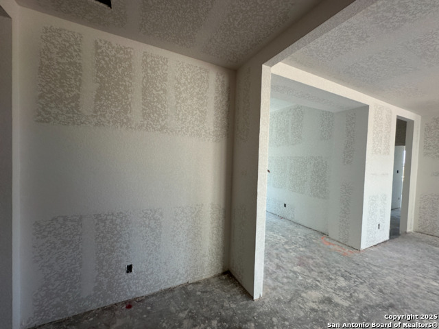 Image 23 of 34 For 171 Heidi Hill