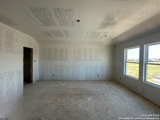 Image 28 of 34 For 171 Heidi Hill