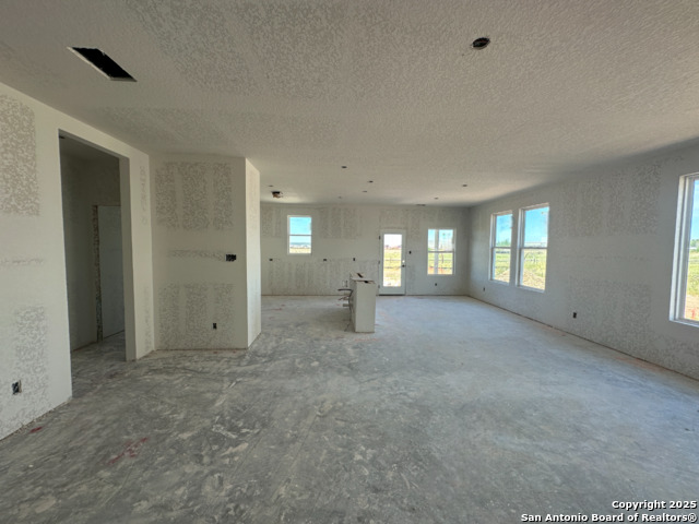 Image 6 of 34 For 171 Heidi Hill