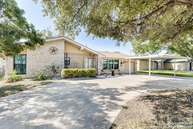 Details for 4254 Clear Spring Dr, San Antonio, TX 78217